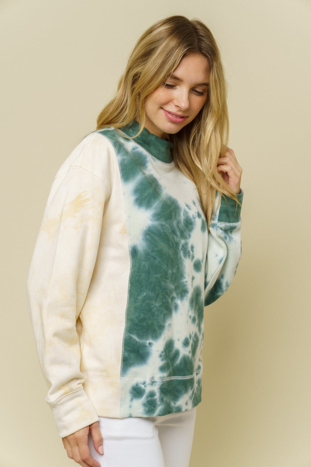 Tie Dyed Boat Neck Sweat Shirt