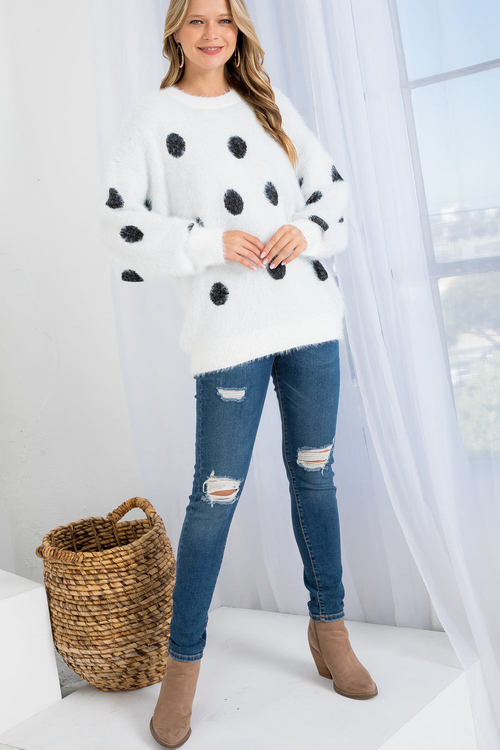 Polka Dot Round Neck Pull Over Sweater Top